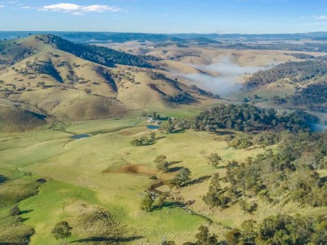 Cottage for sale in Ben Bullen, New South Wales