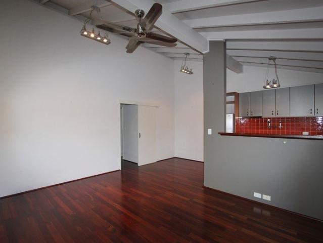 Villa for rent in Como, City of South Perth