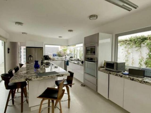 CÓMODA CASA DE UNA PLANTA CON VISTA A CAMPO DE GOLF JURIQUILLA