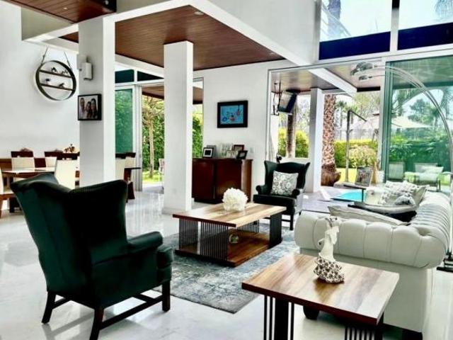 CÓMODA CASA DE UNA PLANTA CON VISTA A CAMPO DE GOLF JURIQUILLA