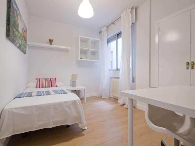 Habitación en alquiler en Distrito II, Alcalá De Henares