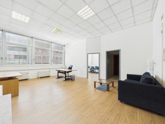 Büro mieten in Manno, Tessin