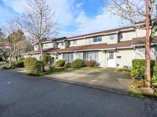 House for sale in Comox, British Columbia