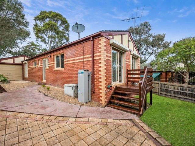 Villa for rent in Camerons Creek, Victoria