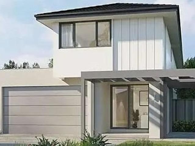 Cottage for sale in Huntly, Victoria