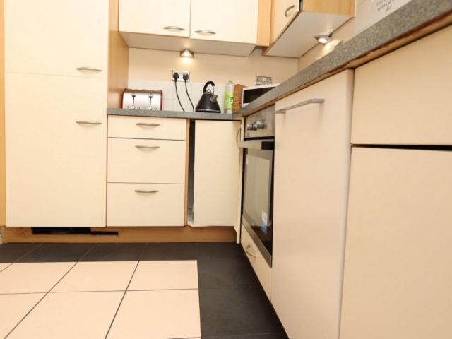 Room for rent in Maryland, Greater London