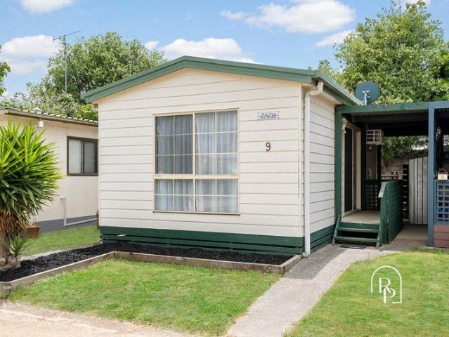 Apartment for sale in Camerons Creek, Victoria