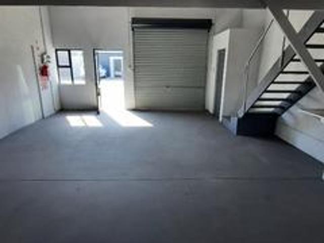 Commercial for rent in UMhlathuze Municipality, Kwazulu-natal
