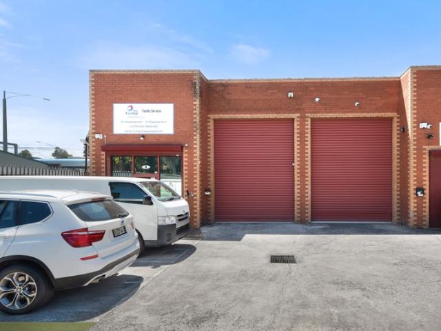 Warehouse for rent in Camerons Creek, Victoria