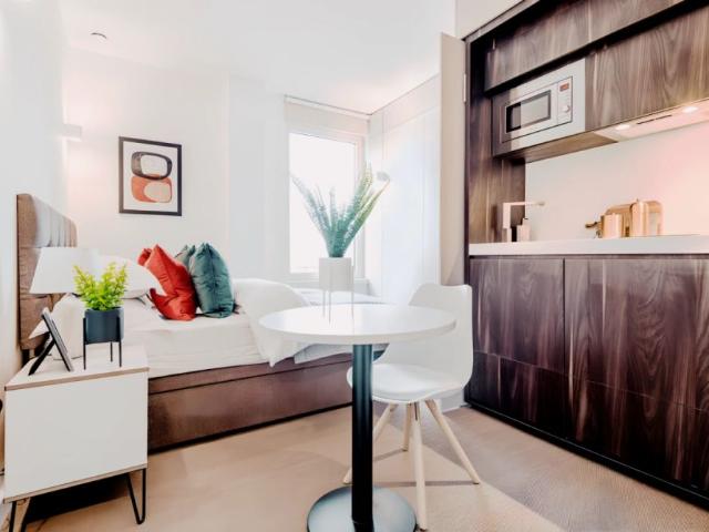 Studio for rent in London Borough of Hounslow, Greater London
