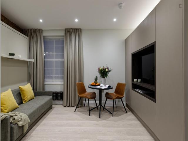 Apartment for rent in South Kensington, Greater London