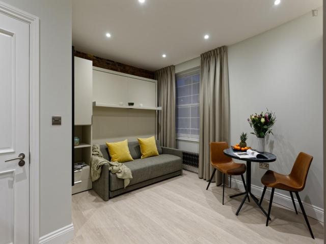 Apartment for rent in South Kensington, Greater London