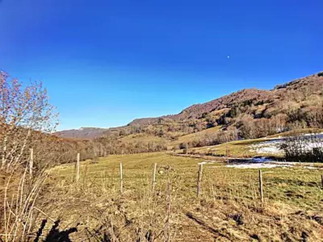 Maison vente à Issoire, Compains