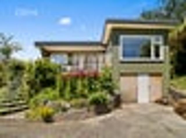 House for rent in Otakou