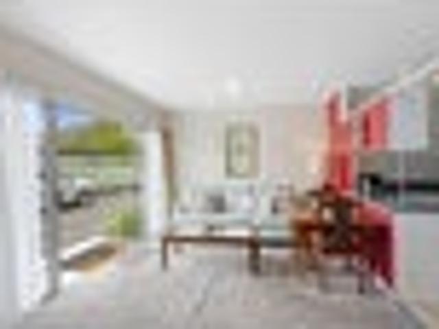 Apartment for sale in Days Bay, Wellington