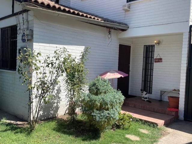 Casa en arriendo en La Reina, Metropolitana