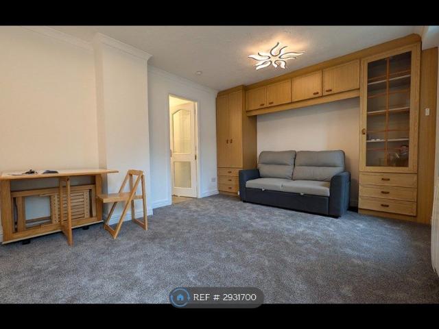 Studio for rent in Barbican, Mount Wise