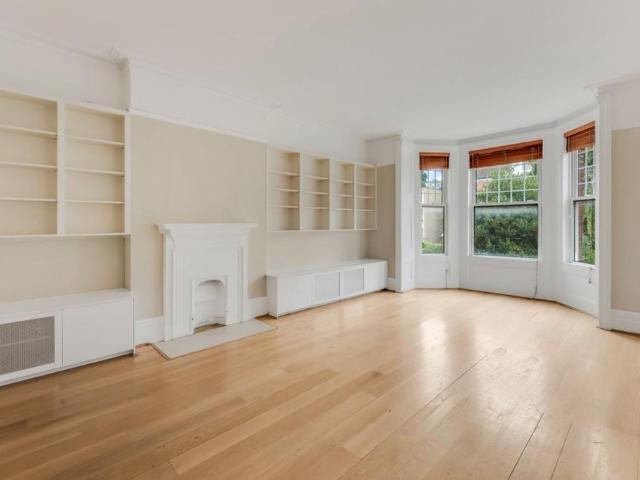 Apartment for rent in London Borough of Camden, Greater London