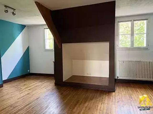 Appartement location à Centre Ville, Compiègne