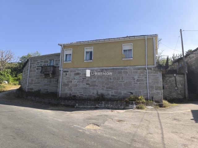 Casa en venta en A Merca