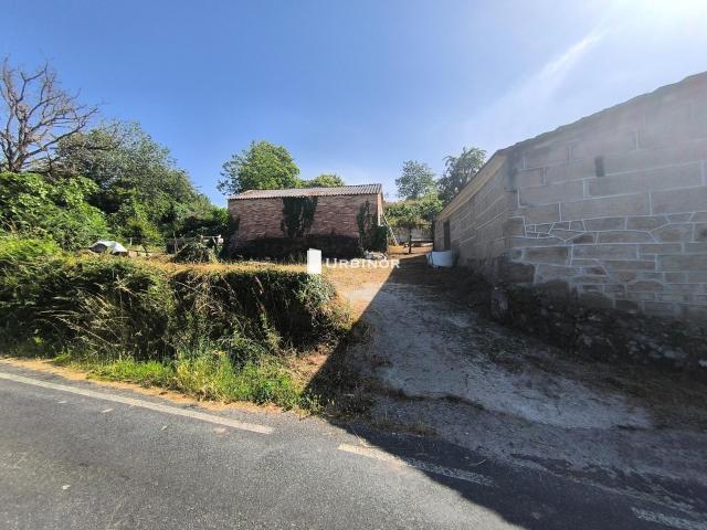 Casa en venta en A Merca, Terra da Celanova