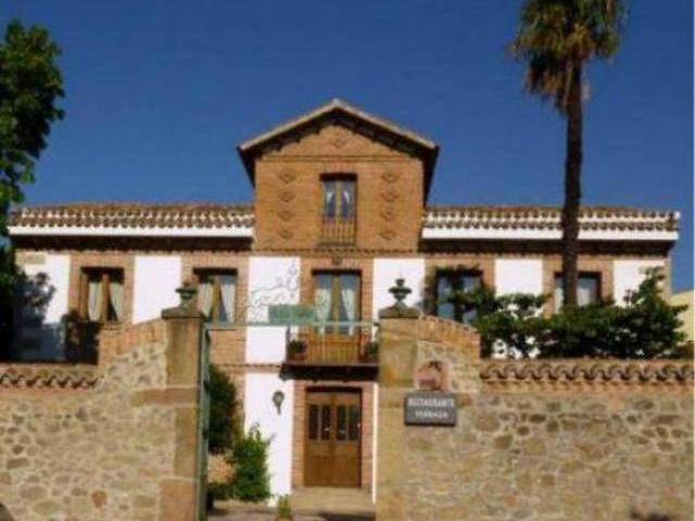 Casa en alquiler en La Adrada, Castilla y León