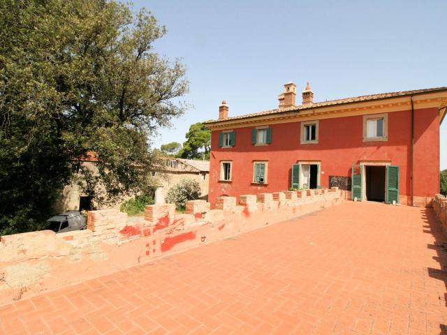 Rustico in vendita a Santa Luce, Toscana