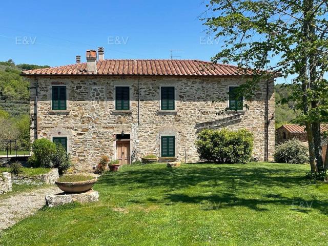 Casa in vendita a Civitella in Val di Chiana, Toscana