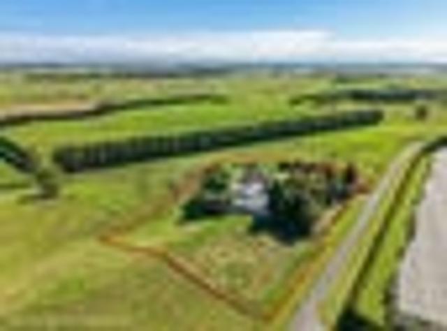 House for sale in Ohinepanea, Bay Of Plenty