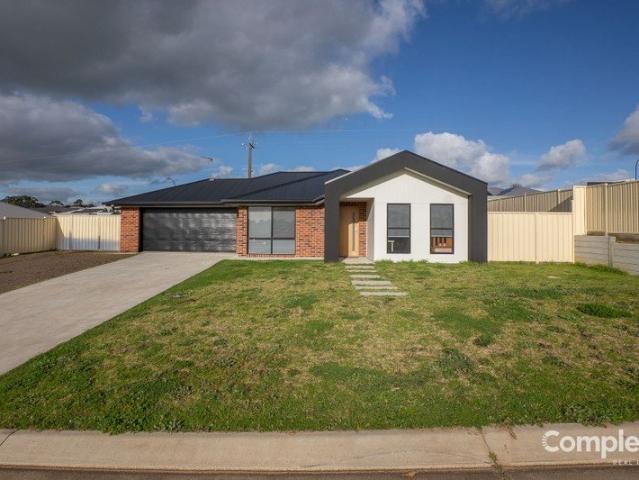 House for sale in Worrolong, South Australia