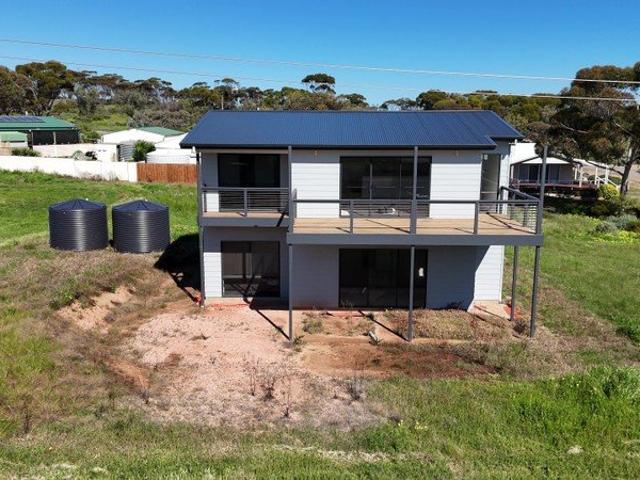 House for sale in Tickera, South Australia