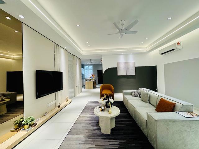 Terraced House for sale in Rembia, Malaka