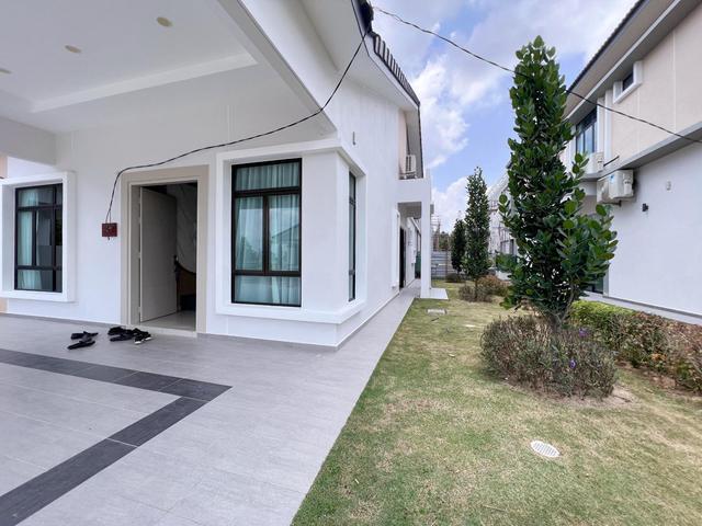 Residential House for sale in Malaka