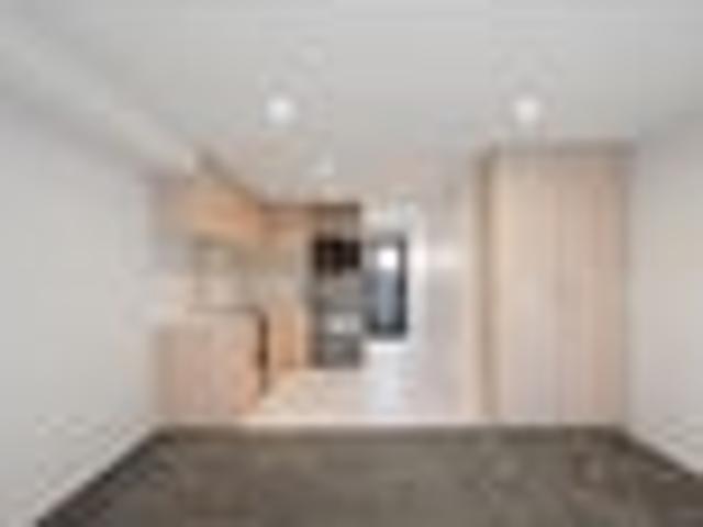 Townhouse for sale in Heathcote, Canterbury