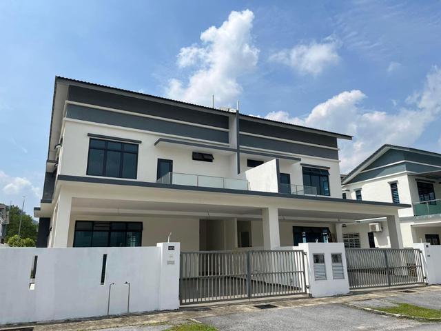 Terraced House for sale in Sendayan Village, Negeri Sembilan