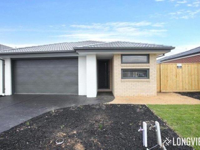 House for rent in Savannah Estate, Melbourne