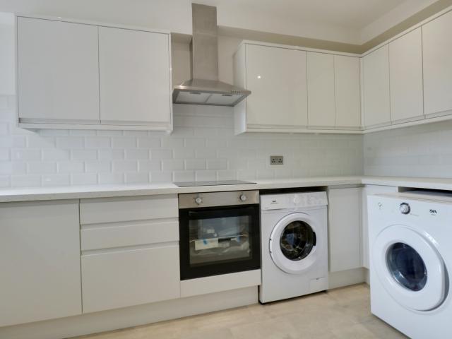 Apartment for rent in Belle Grove, Greater London