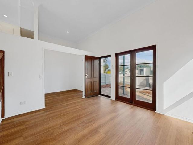 Townhouse for rent in Toombul, Queensland