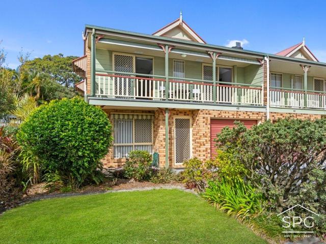 Townhouse for sale in Toombul, Queensland