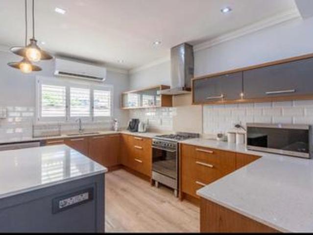 House for sale in Seaview, Kwazulu-natal
