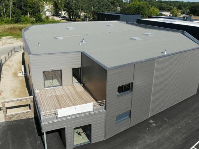 Local Commercial vente à Bordeaux, Pompignac