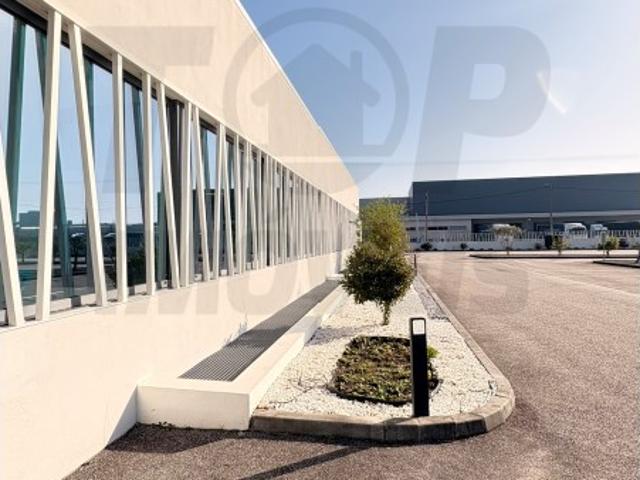 Armazém venda em Ovar