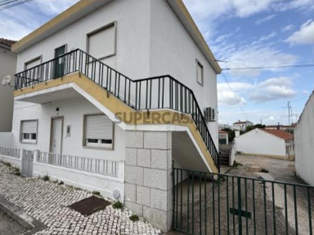 Prédio venda em Torres Novas, Santarém