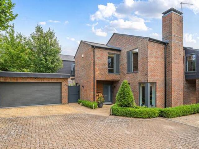 House for sale in Weeke, Harestock