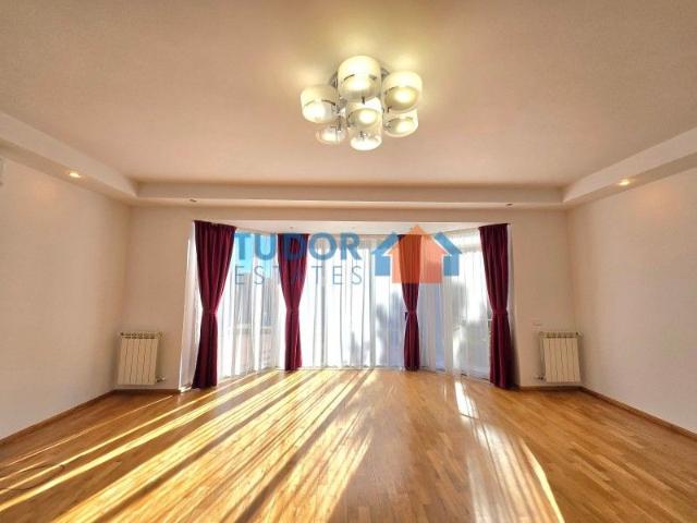 Casă închirieri în București