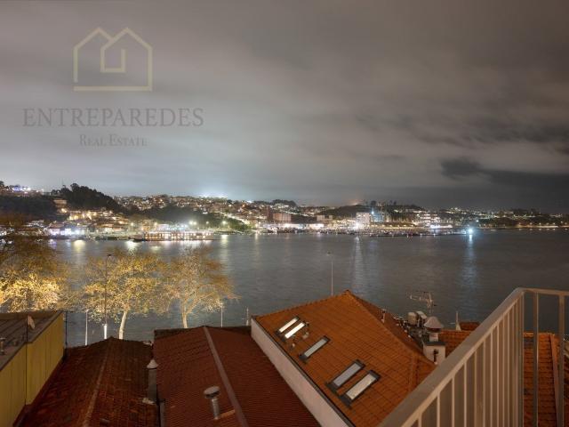 Apartamento venda em Porto, Lordelo Do Ouro