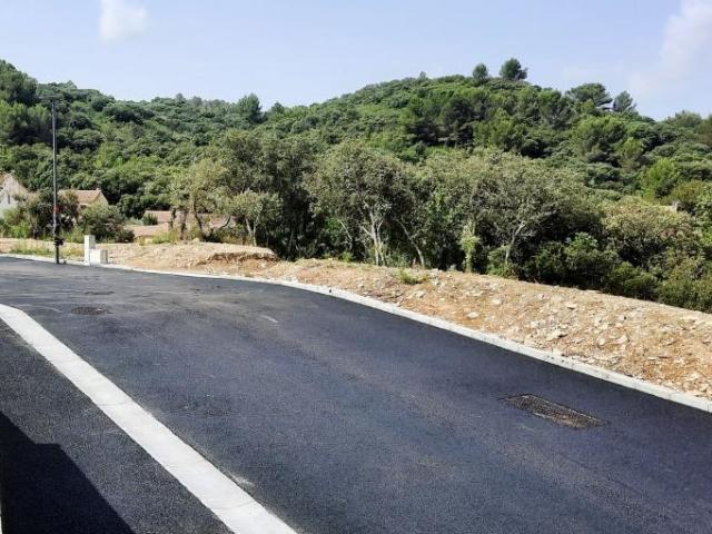 Terrain vente à Nîmes, Comps