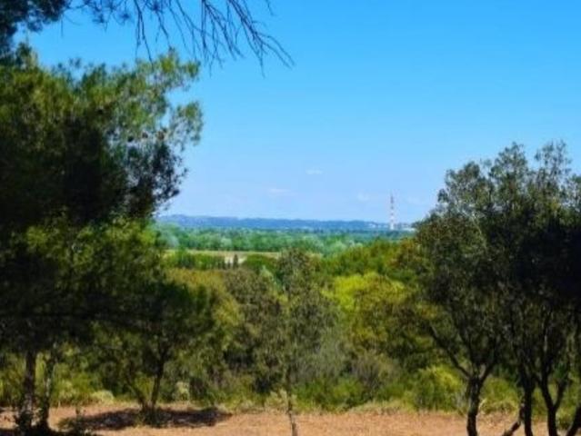 Terrain vente à Nîmes, Comps