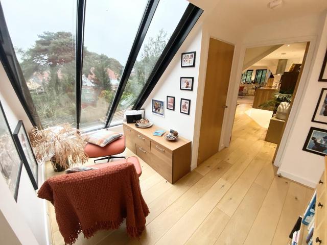 Apartment for rent in Canford Cliffs, Poole
