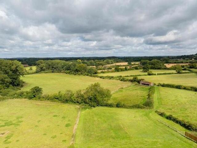 House for sale in Calne, Wiltshire